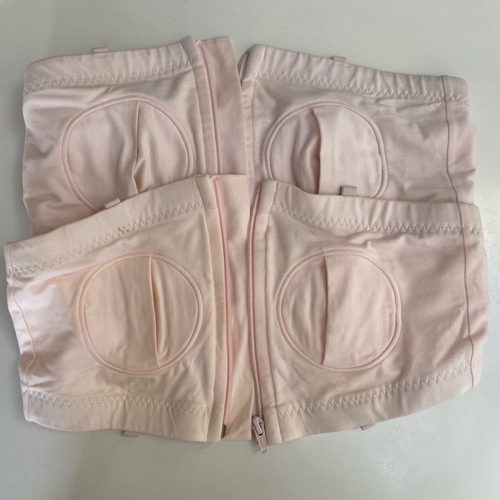 (SOLD) Simple Wishes Hands Free Pumping Bra